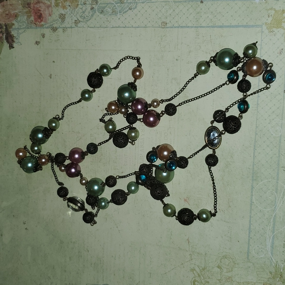 Faux Tinted Pearl Cabochon Faceted Crystal Pierced Metal Bead Chain Necklace